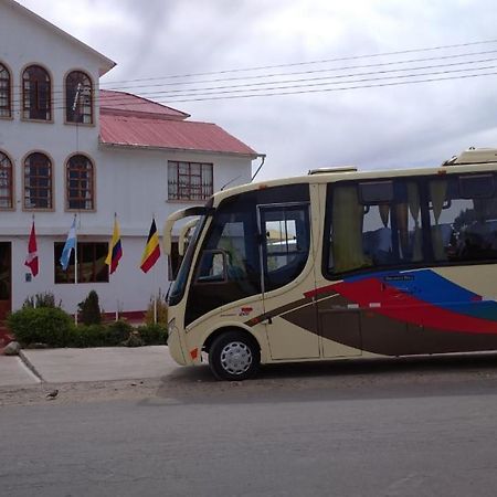 Hotel Summita Yunguyo المظهر الخارجي الصورة
