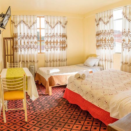 Hotel Summita Yunguyo المظهر الخارجي الصورة