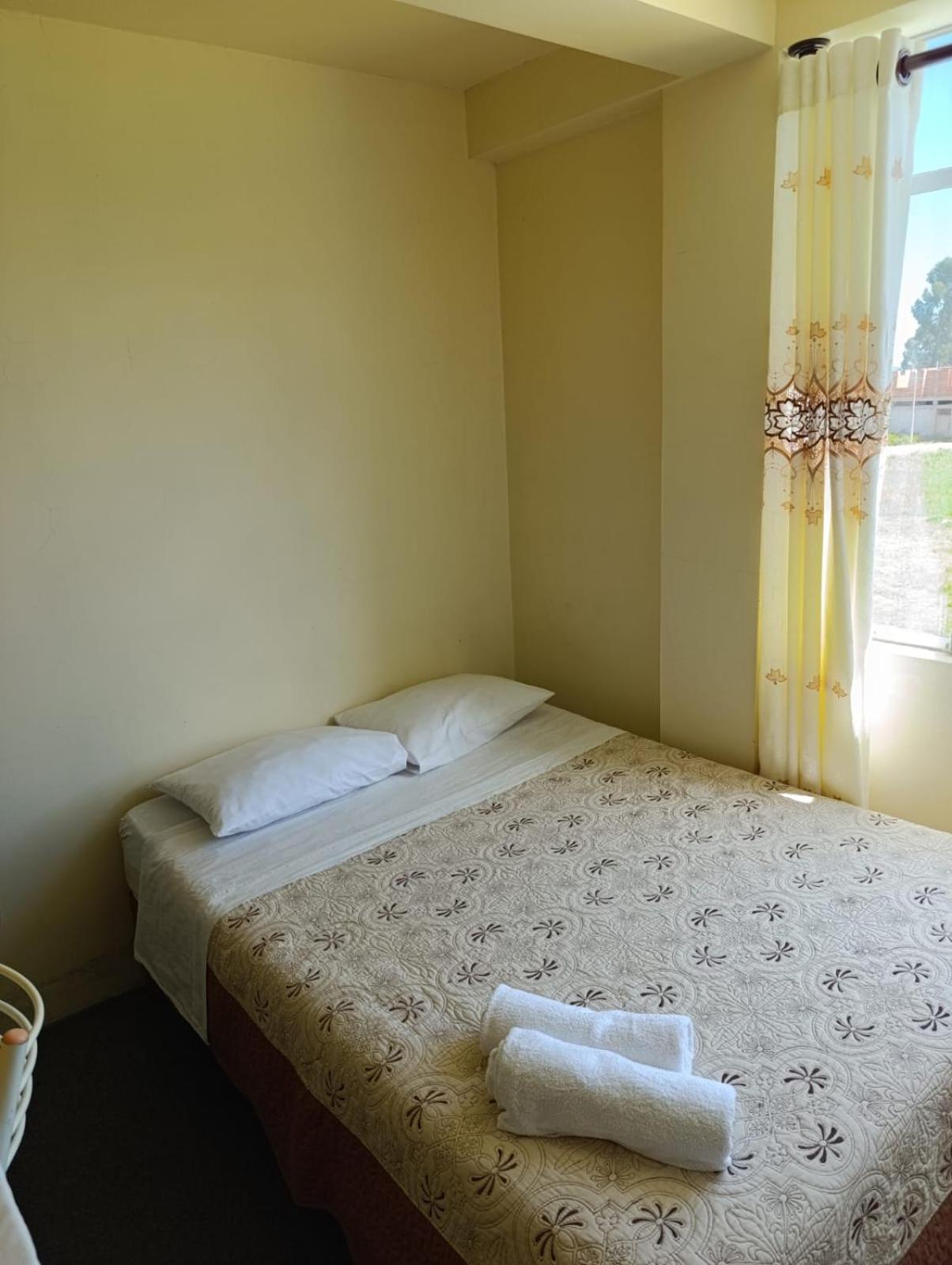 Hotel Summita Yunguyo المظهر الخارجي الصورة