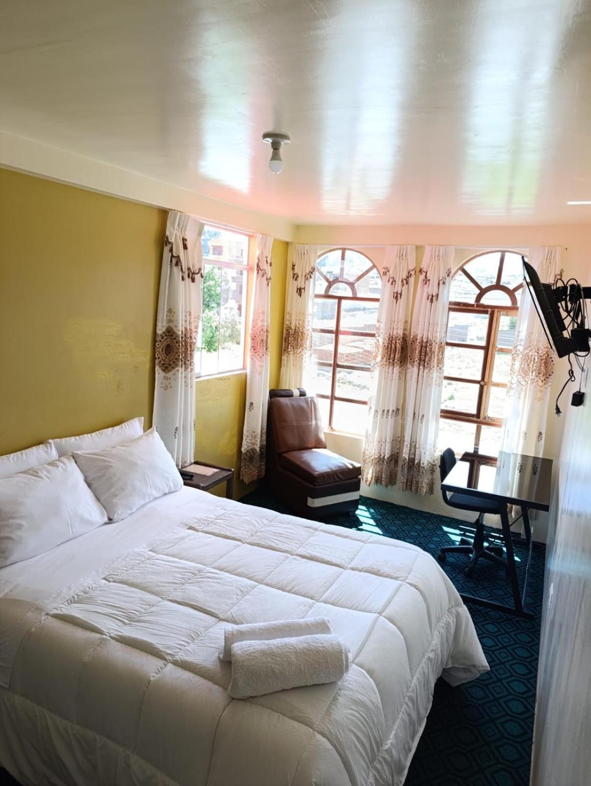 Hotel Summita Yunguyo المظهر الخارجي الصورة