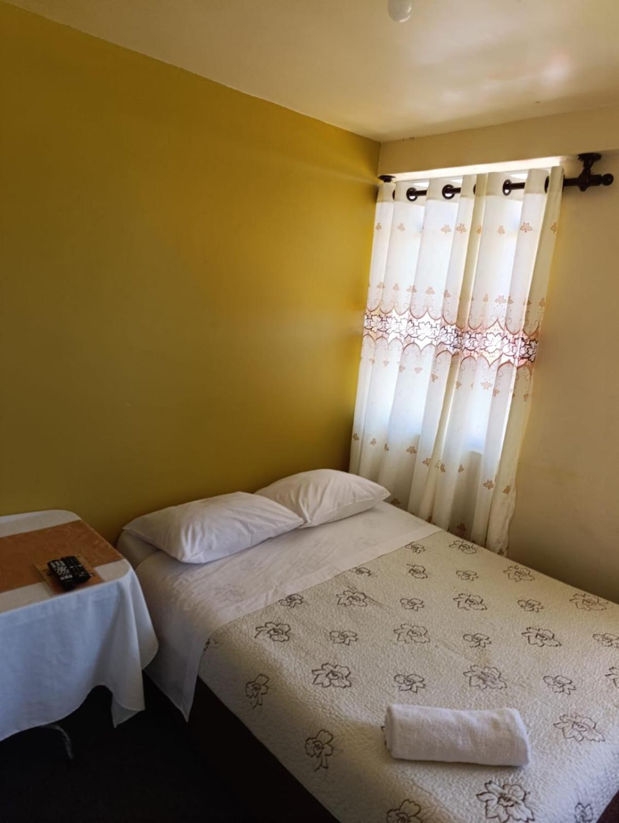 Hotel Summita Yunguyo المظهر الخارجي الصورة