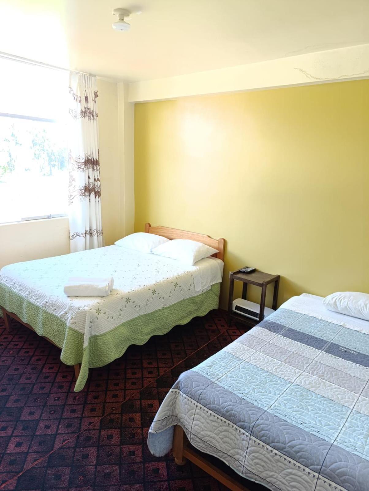 Hotel Summita Yunguyo المظهر الخارجي الصورة