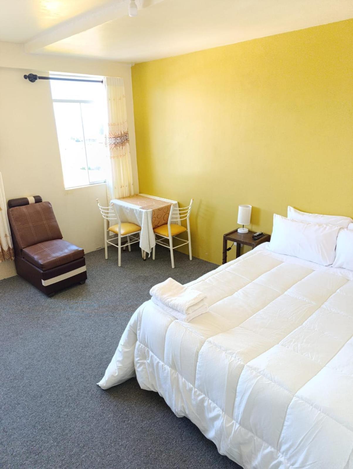 Hotel Summita Yunguyo المظهر الخارجي الصورة