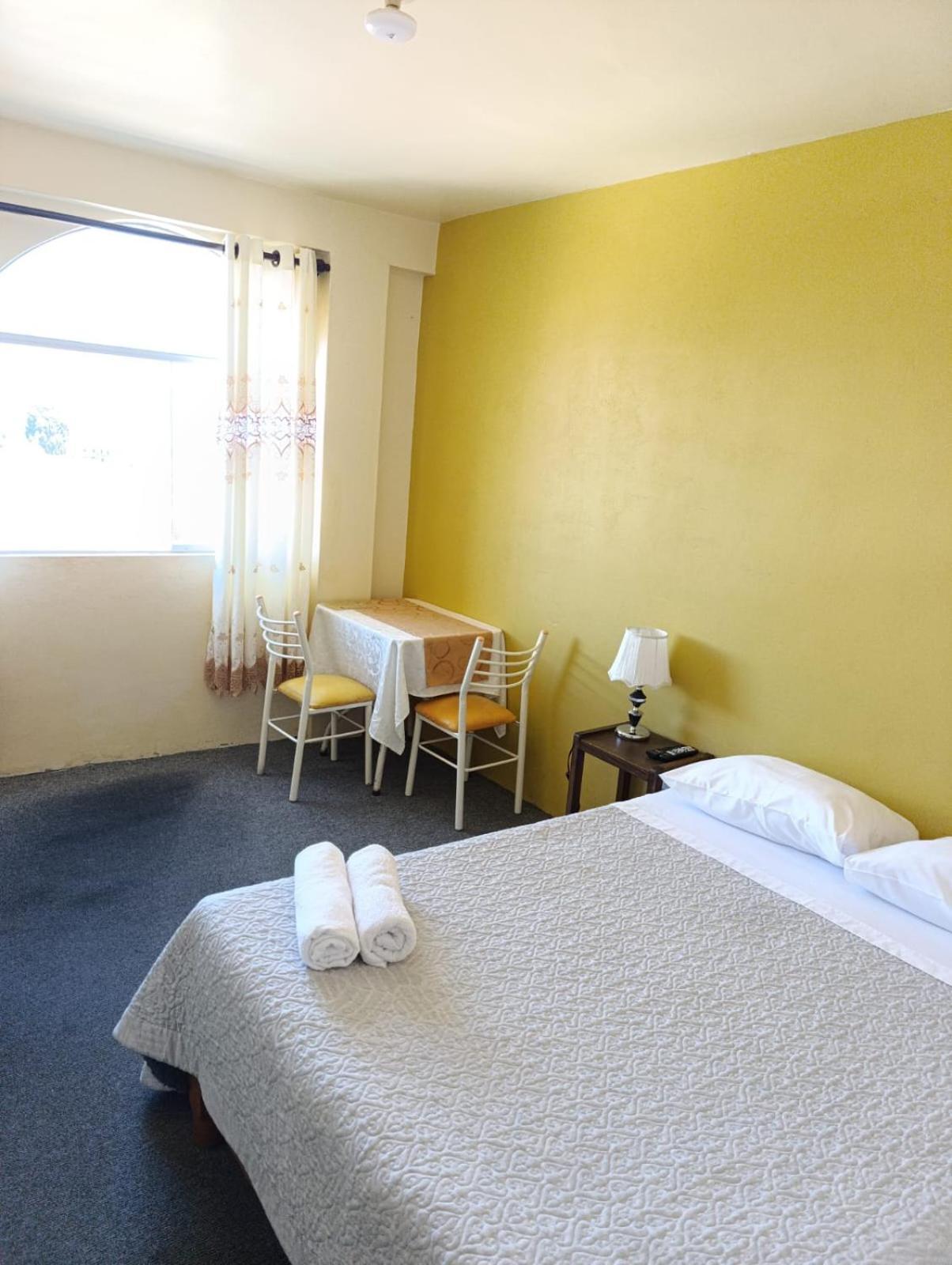 Hotel Summita Yunguyo المظهر الخارجي الصورة